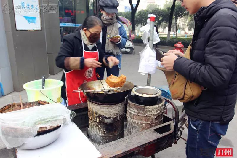 “澳门银银河娱乐官方网址”开州萝卜丝粑粑，是滚烫的粑粑(图6)