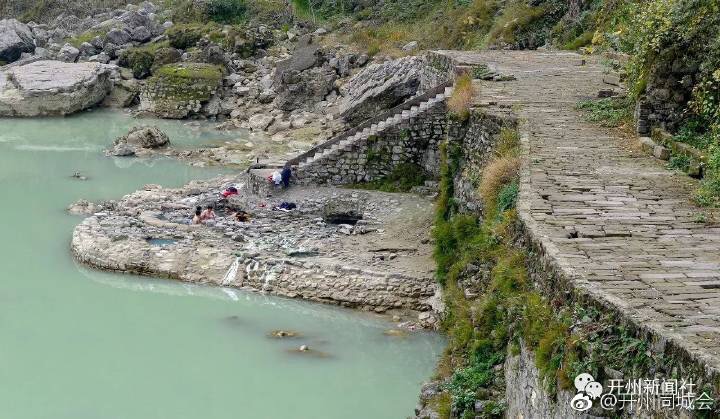 约吗？周末去温泉古镇惬意地泡温泉-雷火电竞在线登录官网(图2)