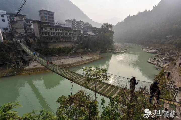 雷火电竞首页|约吗？周末去温泉古镇惬意地泡温泉(图6)