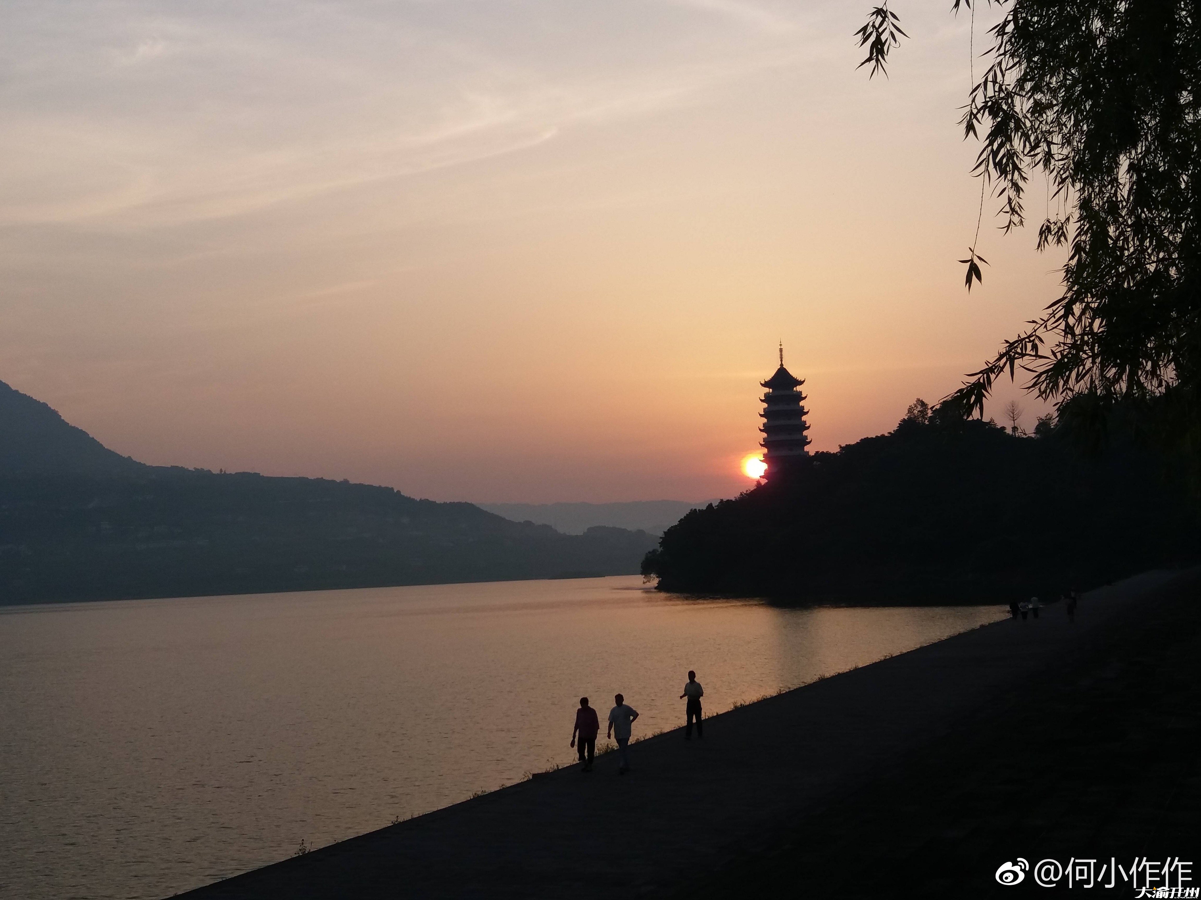 汉丰湖的日出，是早起的人儿的福利！“m6米乐官网登录网站”(图2)