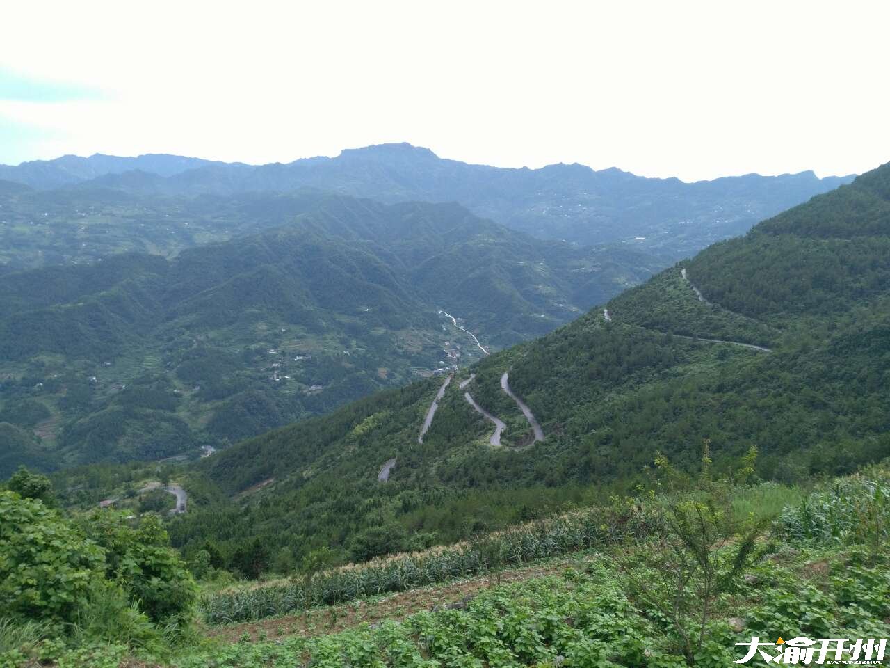 俯瞰大进镇，我大开州山河壮美，风景如画。_威澳门尼斯人官网欢迎您(图3)