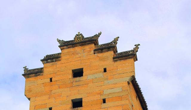 重庆开州规模最大的箭楼，位于澎溪河边，是市级文物保护单位：乐鱼全站网站登录首页(图4)