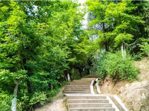 银河国际官网app下载_这个公园是开州最难爬的公园，有“千步”石梯，你去过吗？(图10)