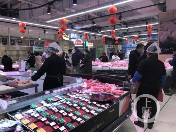 PP电子官网：重庆市商务委：猪肉每斤降了3-5元，蔬菜价格持续下降(图1)