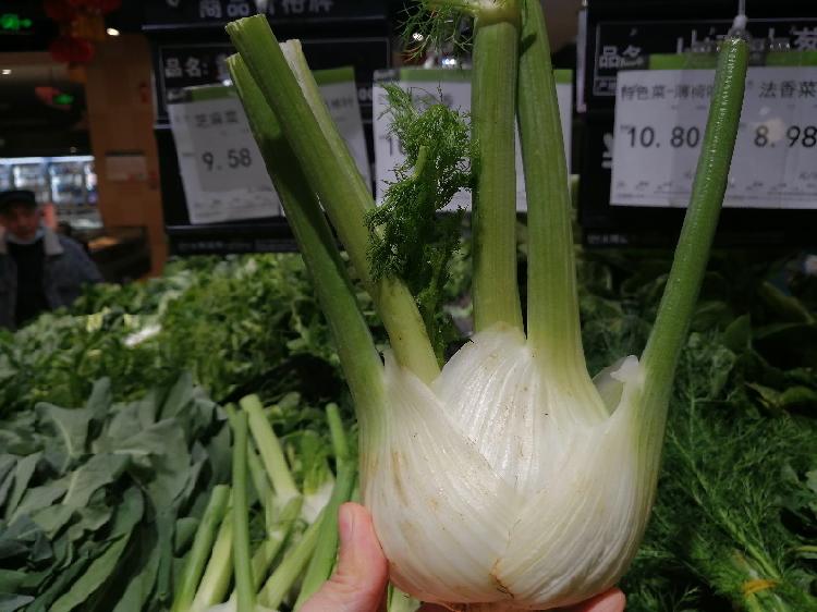 mile米乐m6|雪里红、苦菊、板蓝根叶……最近超市出现了很多“新蔬菜”，你认识几种？(图5)
