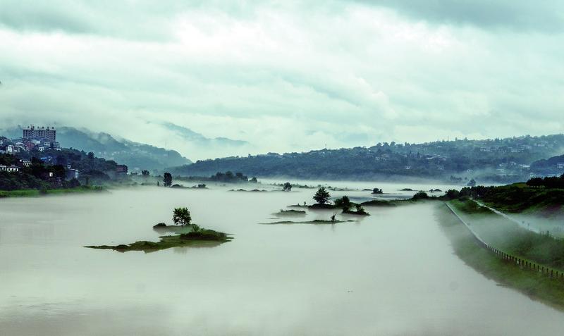 开元体育在线登录|雾气蒙蒙——汉丰湖上野生动物栖息小岛