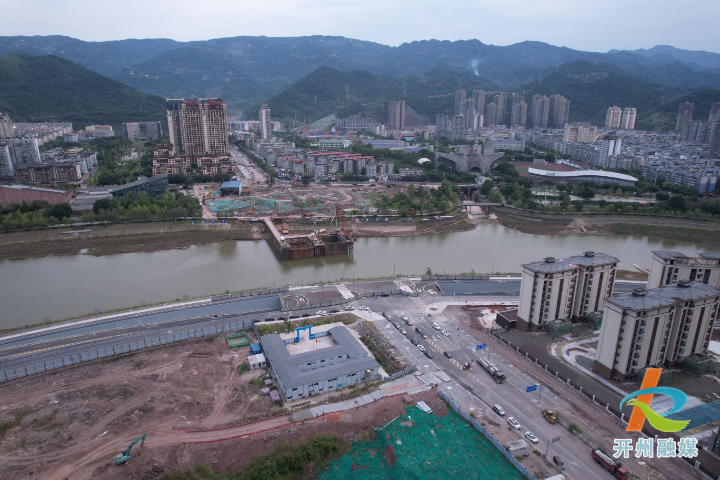 雷火电竞在线登录官网|开州大桥完成水下封底施工 将建成全市首座水幕景观大桥(图4)