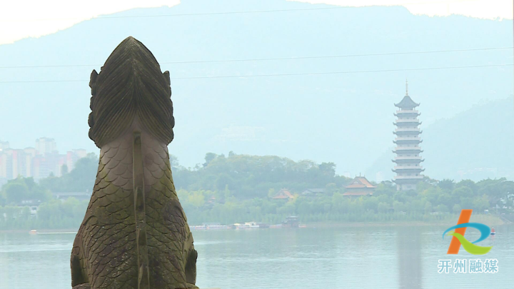 美如画！一湖之秋，快来打卡湖光山色！【半岛官方下载地址】(图3)