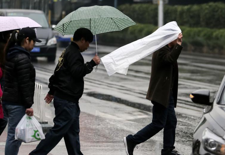 注意！降雨降温！开州日均气温将下降 4-6℃【九游会ag真人官网】(图2)