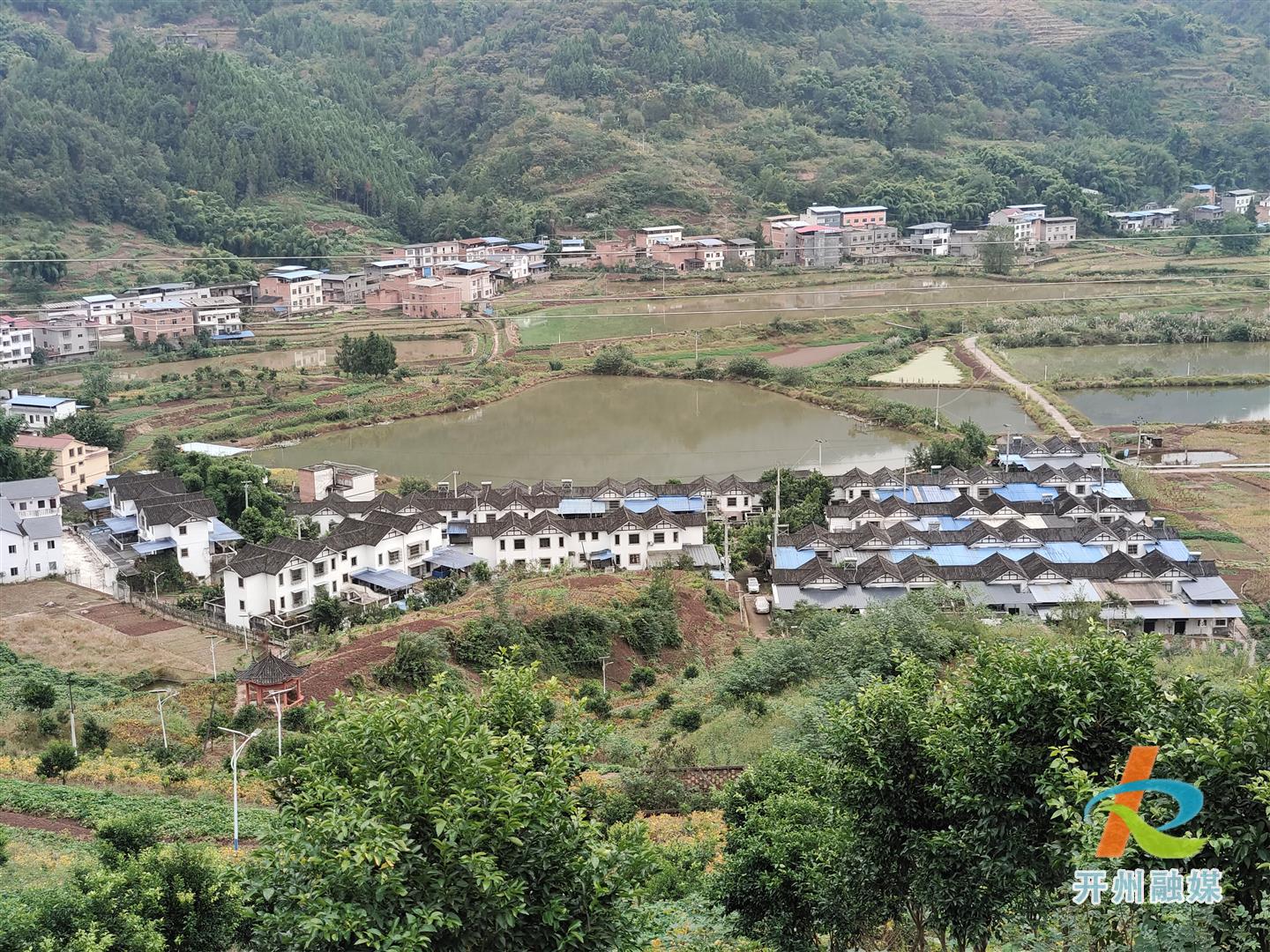 泛亚电竞：开州这个村称的上是青山绿水、风景如画的乡村！