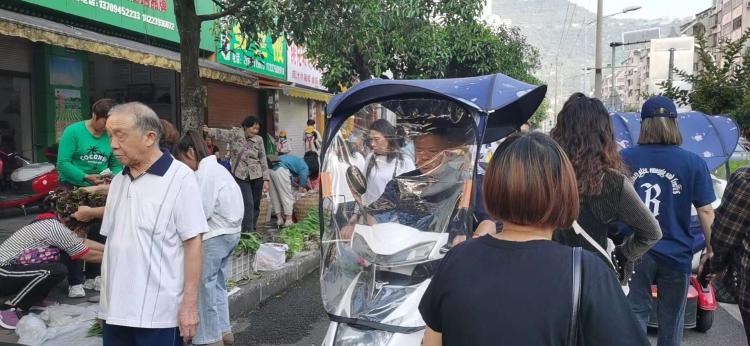 官方回复：汉丰一校游商占道经营堵塞交通问题-雷火电竞在线登录官网(图8)