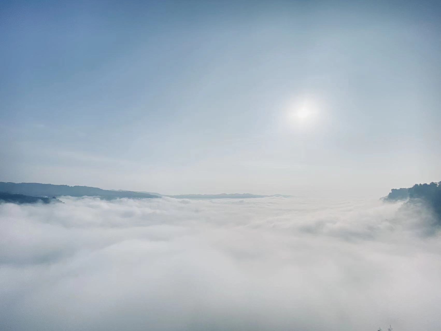 大德山顶远眺，分享美丽的云海！