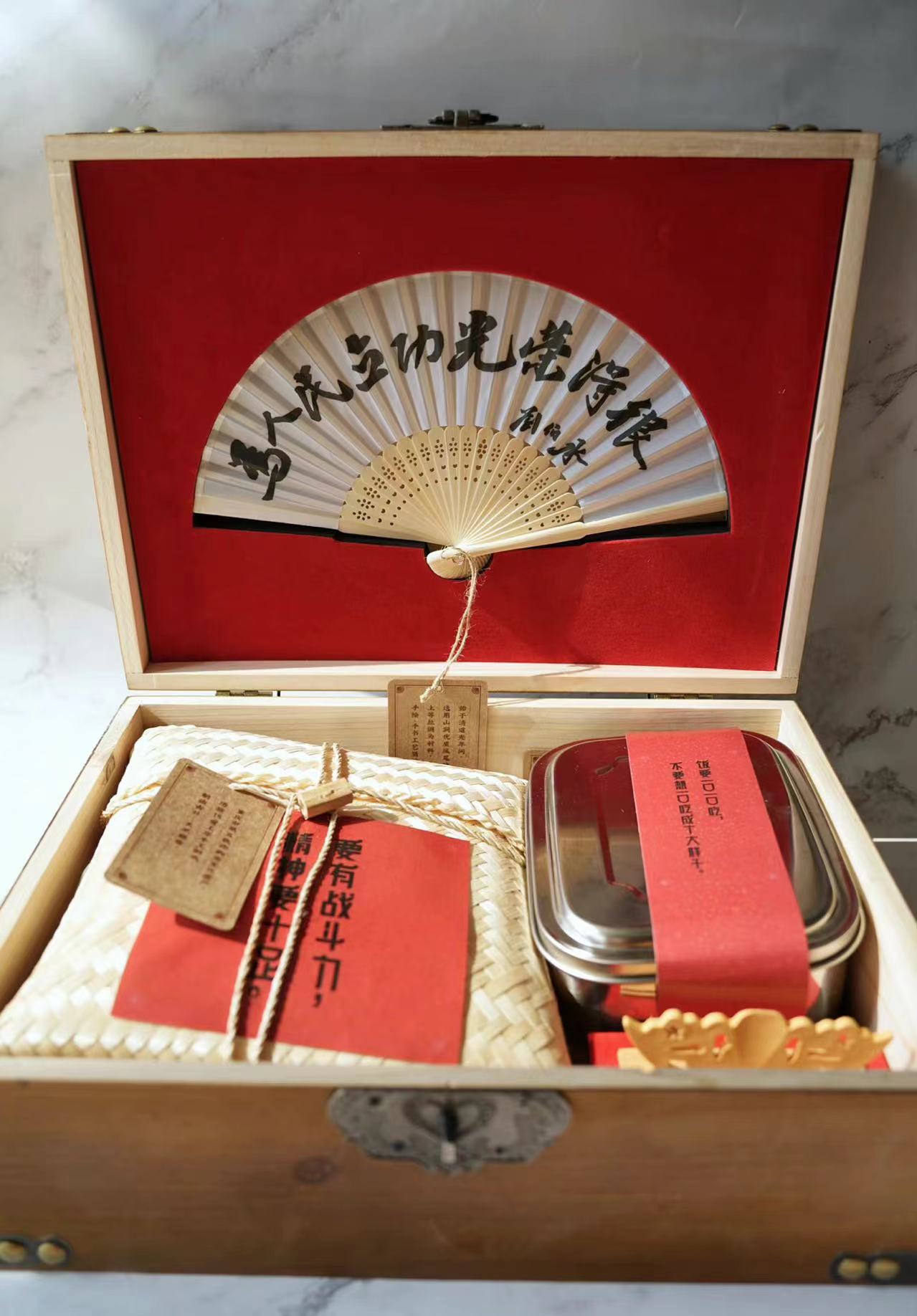 你们见过开州推出的”刘伯承诞辰130周年“文创礼盒吗？也太精致了！