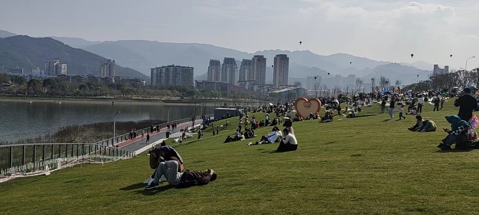 微信图片_20230304145912.jpg