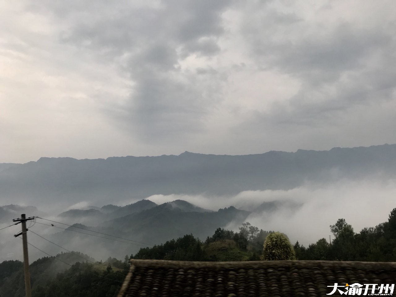 敦好镇雨后晨雾朦朦胧胧的美